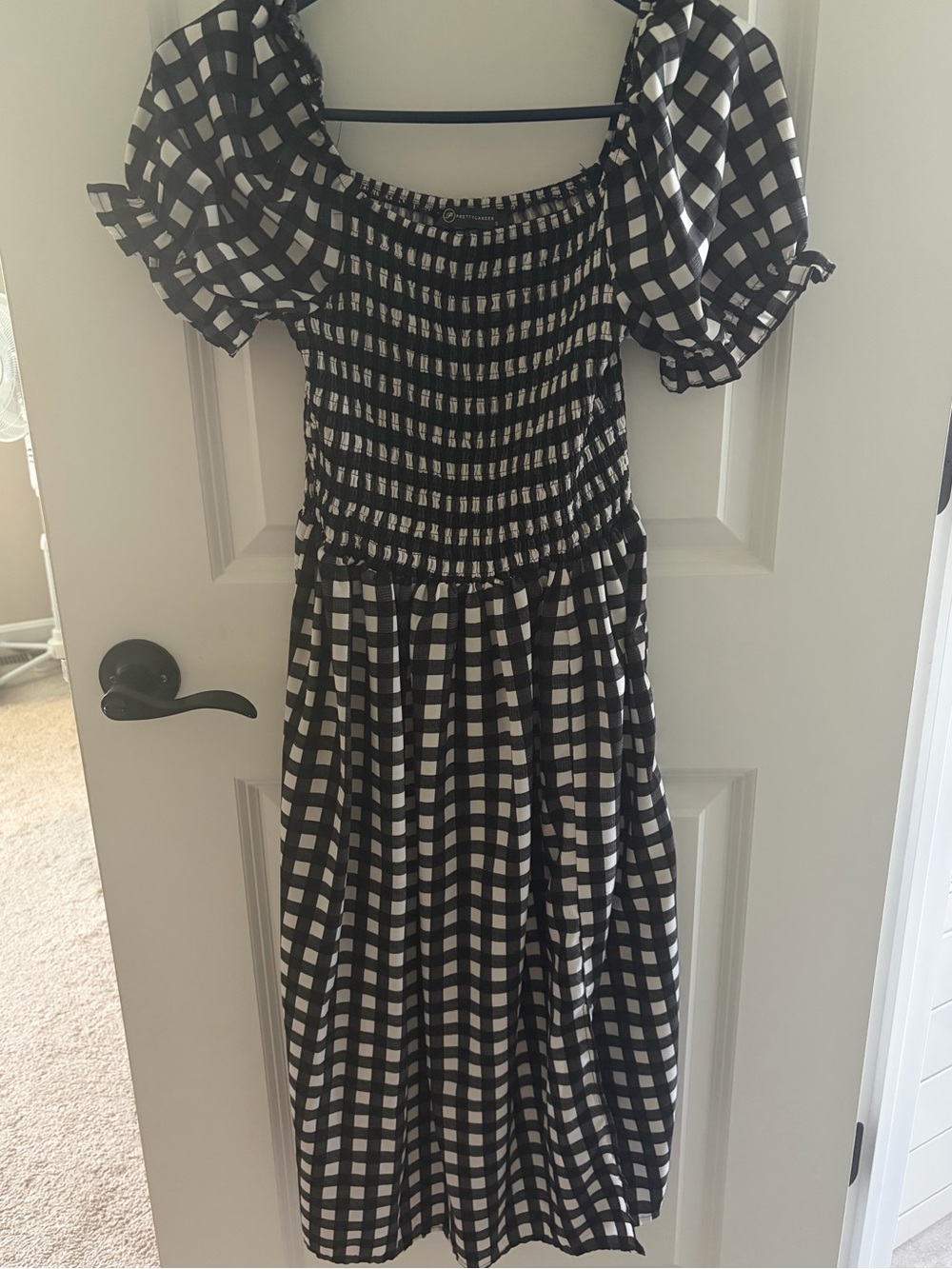 Black and White Gingham Puff-Sleeve Midi Dress